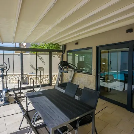Ferienwohnung Fuer 6 Personen Ca 60 Qm In Crikvenica, Kvarner Bucht Und Umgebung - A83204 *