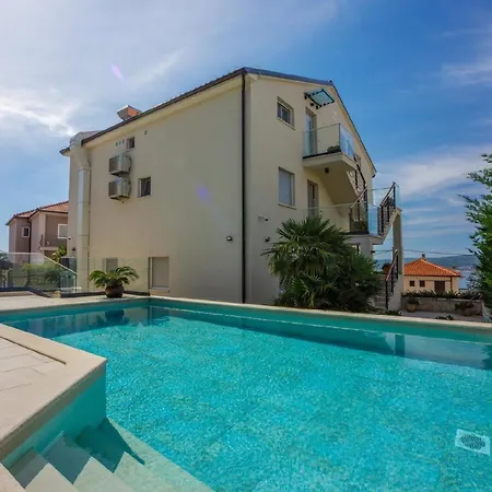 Ferienwohnung Fuer 6 Personen Ca 60 Qm In Crikvenica, Kvarner Bucht Und Umgebung - A83204 * تْسْغيكفانِتْسا